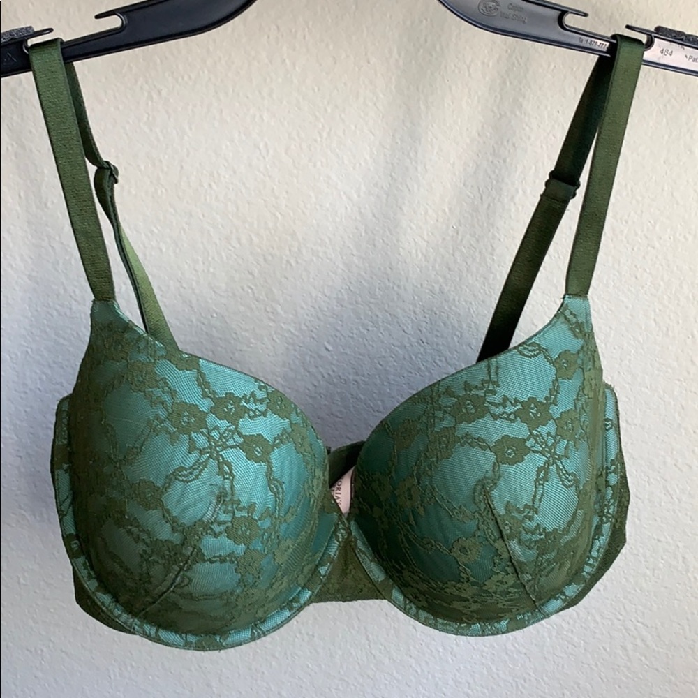 Victoria’s Secret Bra